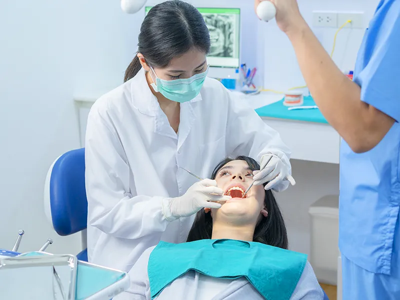 Dental scale and clean